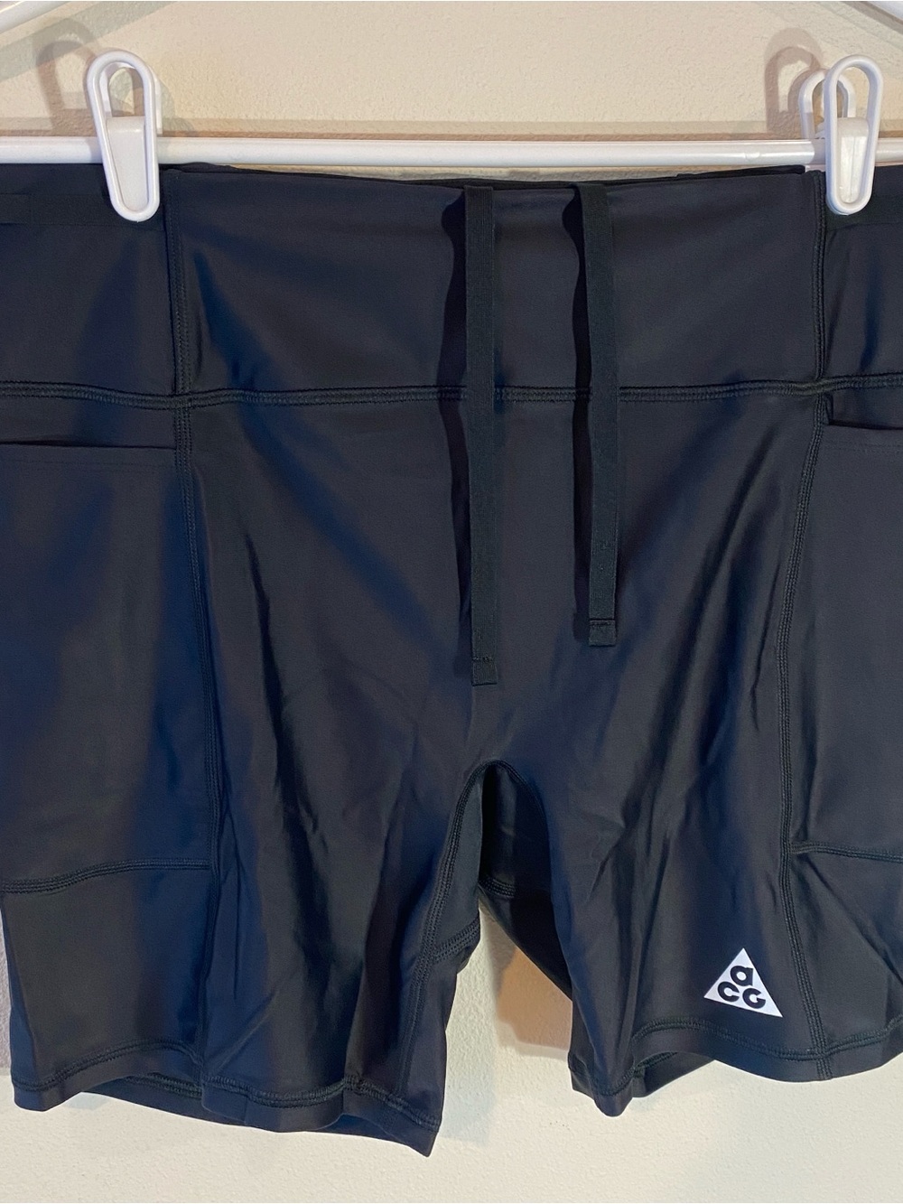 Nike ACG "Tree Frog" Dri-FIT ADV Mid-Rise 6" Training Shorts HJ0259-010 - Large
